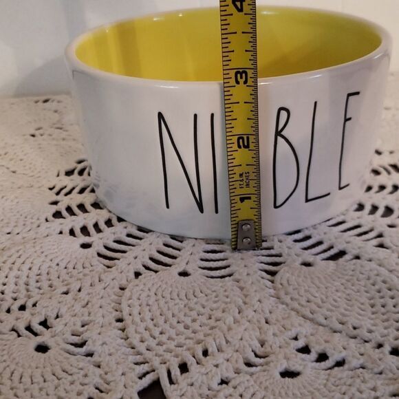 EUC Rae Dunn Pet Bowl / Pet Dish - "NIBBLE" - Picture 2 of 6